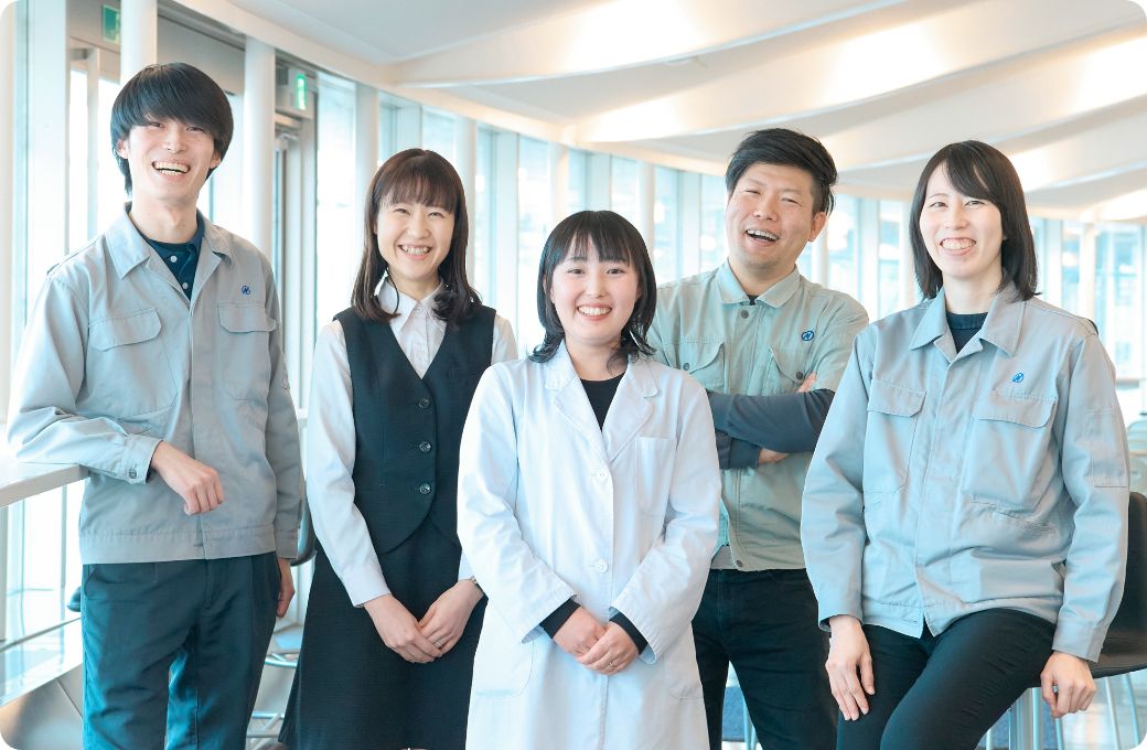 福利厚生・研修制度 Welfare / Training
