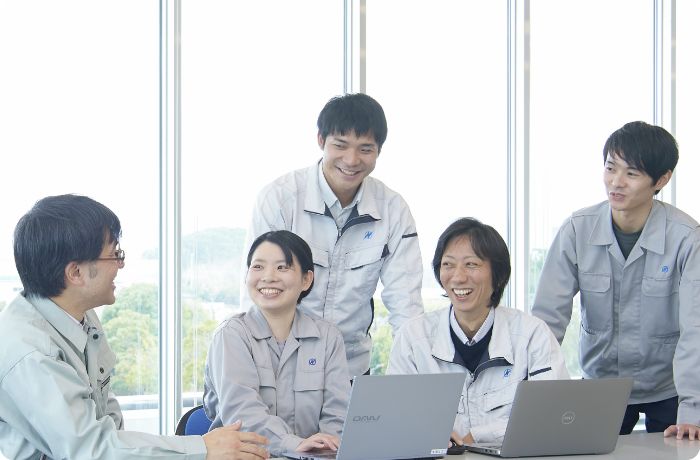 仕事を知る Job