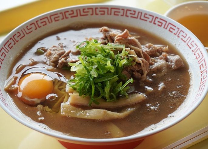 昼食：食堂利用時350円補助